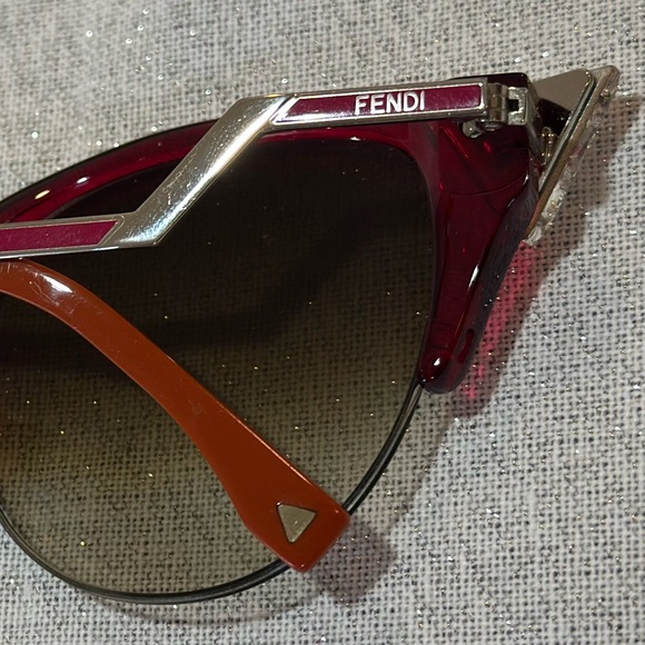 Fendi Red Crystal Sunglasses - Picture 3 of 9